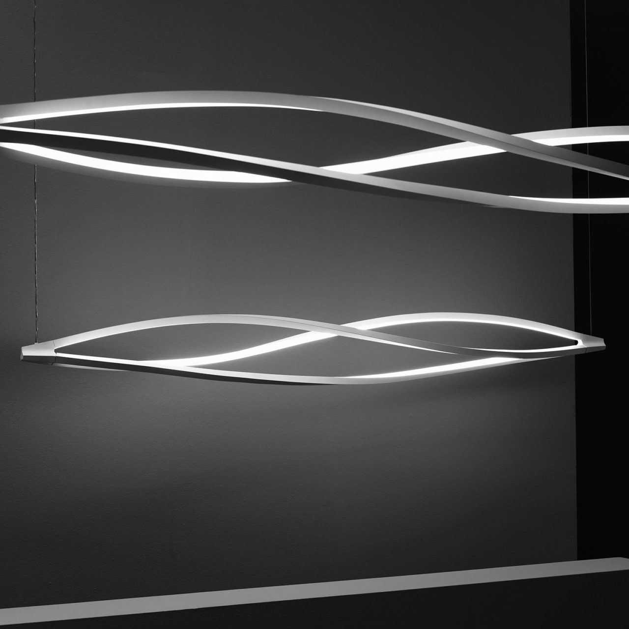 In The Wind Pendant Horizontal Lamp by Nemo Lamps
